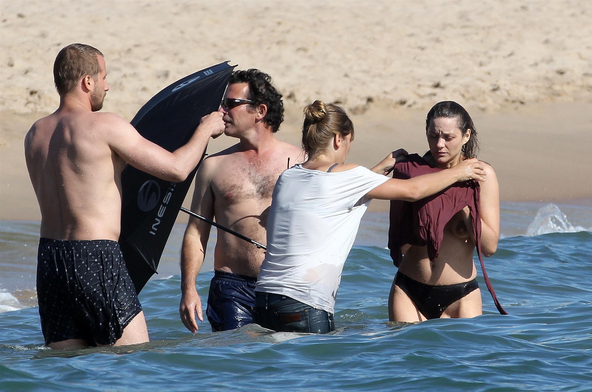 Marion Cotillard showing off her big boobs on the set of 'Rust and Bone' in Cann #75285729
