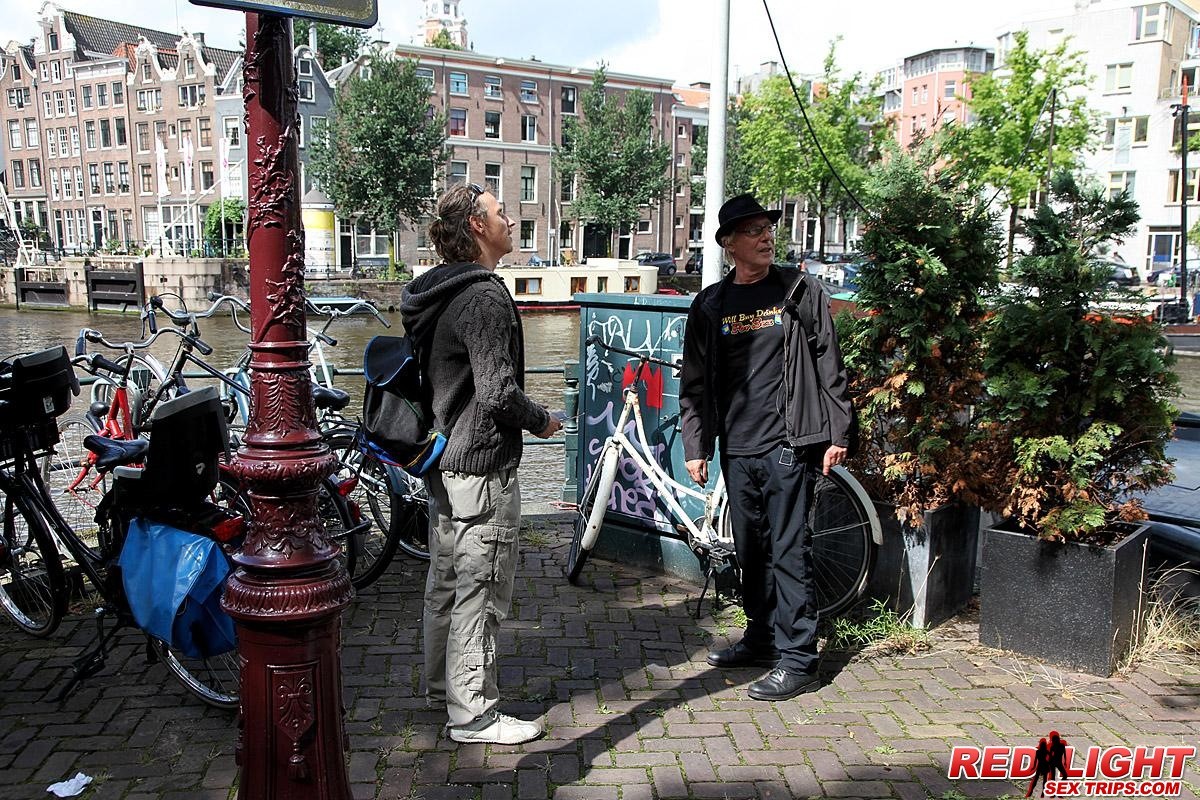 Turista arrapato di Amsterdam che fora una prostituta sexy a pagamento
 #68264483
