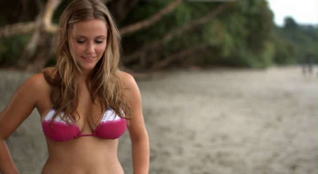 Julianna Guill che espone le sue belle grandi tette in nudo film caps
 #75347186