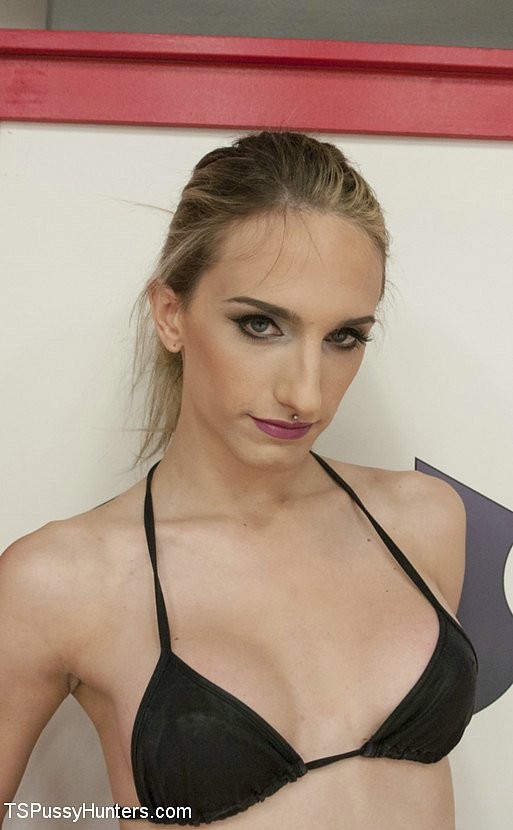 Kelly klaymour trans in campionato finale di lotta sessuale con bl
 #70841176