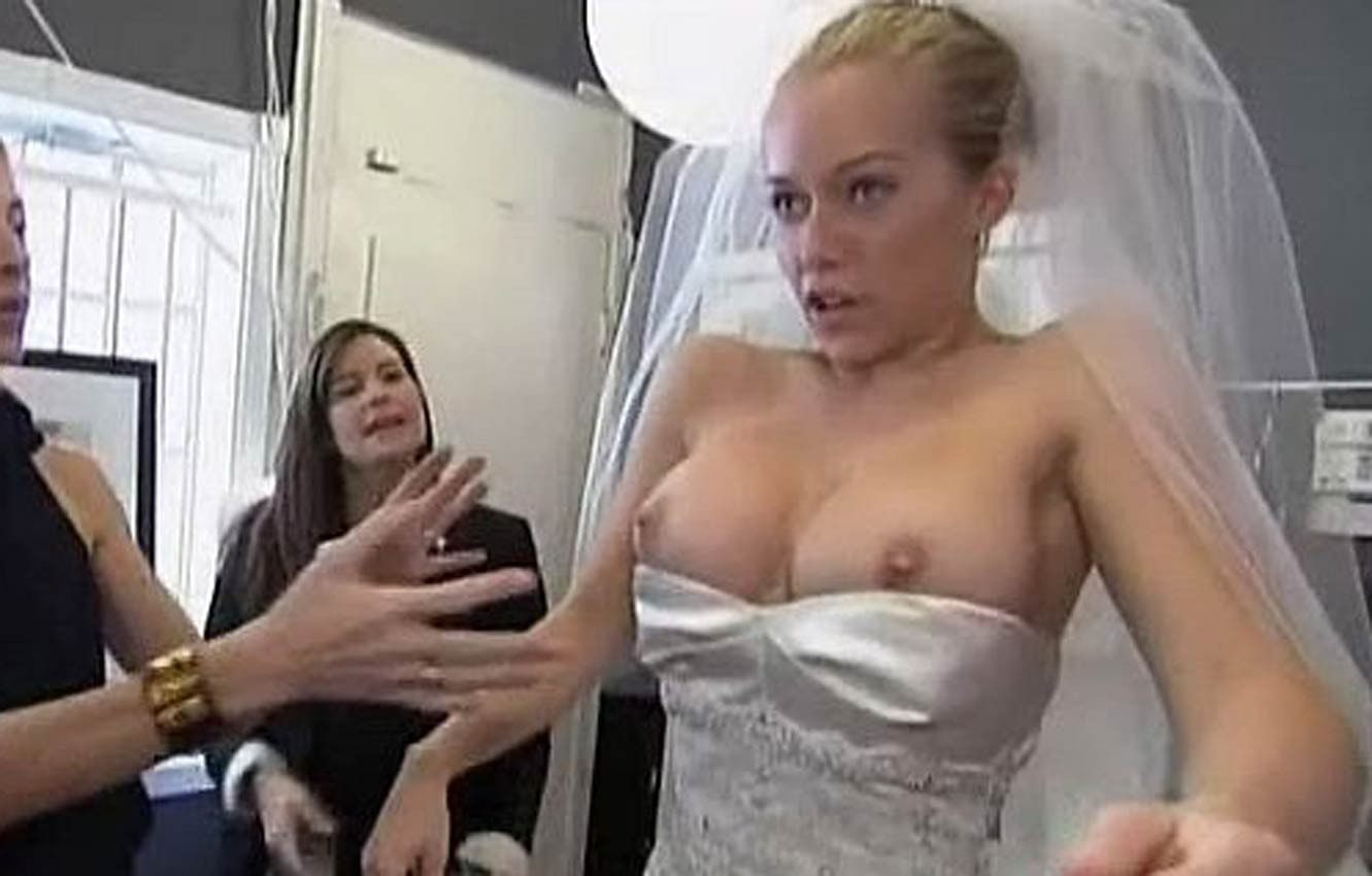 Kendra Wilkinson nude boobs while changing #75314016