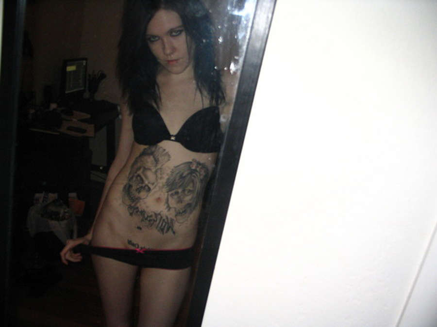 Photos of pierced and tattooed emo bitches