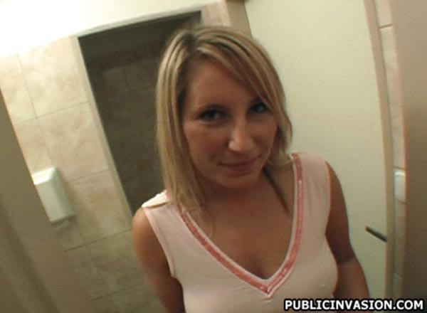 Sexo en el restaurante
 #78866037