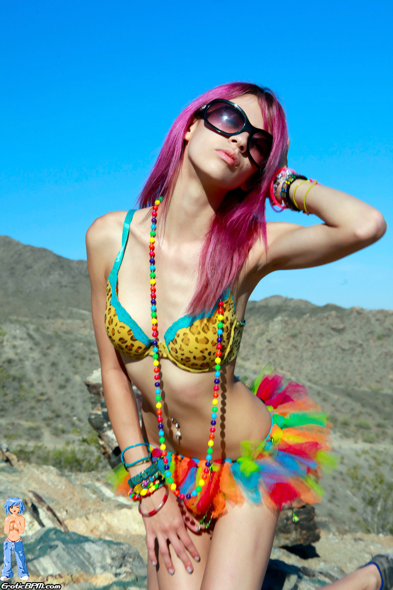 Super sexy skinny purple haired party girl naked in the sunshine #73139506