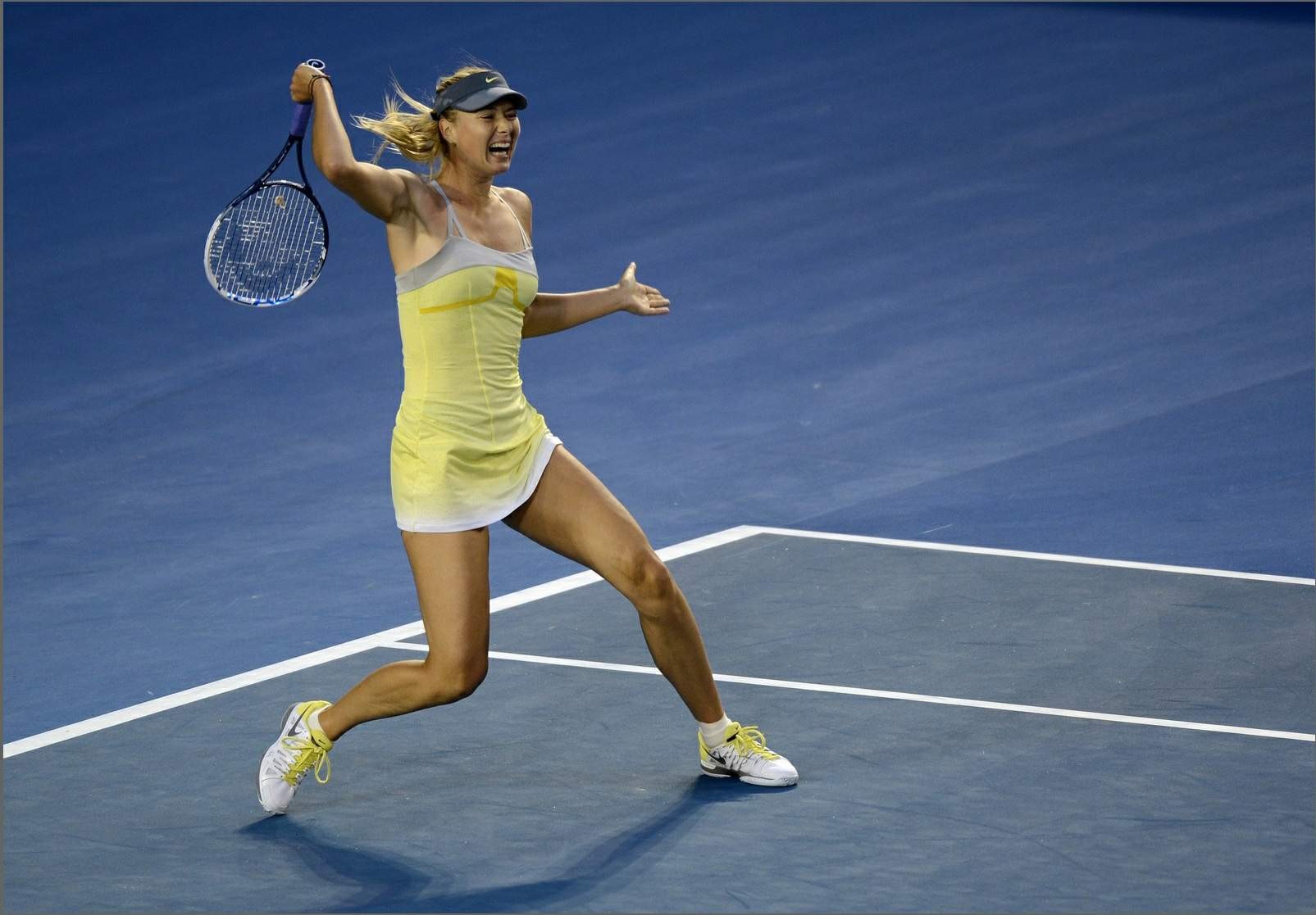 Maria Sharapova che mostra le sue mutandine all'australian open a Melbourne
 #75243487