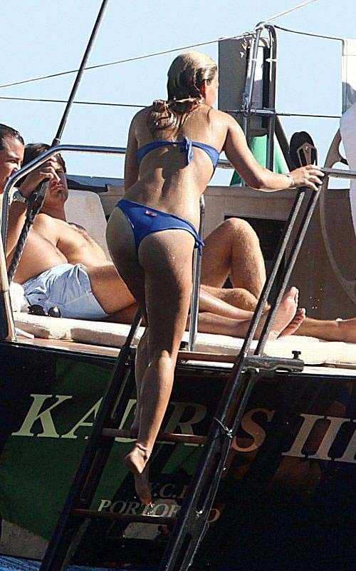 Bar Refaeli exposing sexy body and hot ass in blue bikini on yacht #75289827