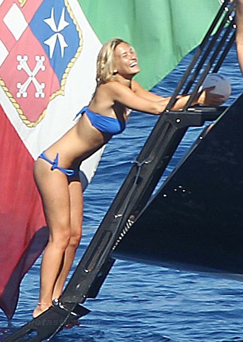 Bar Refaeli exposing sexy body and hot ass in blue bikini on yacht #75289837