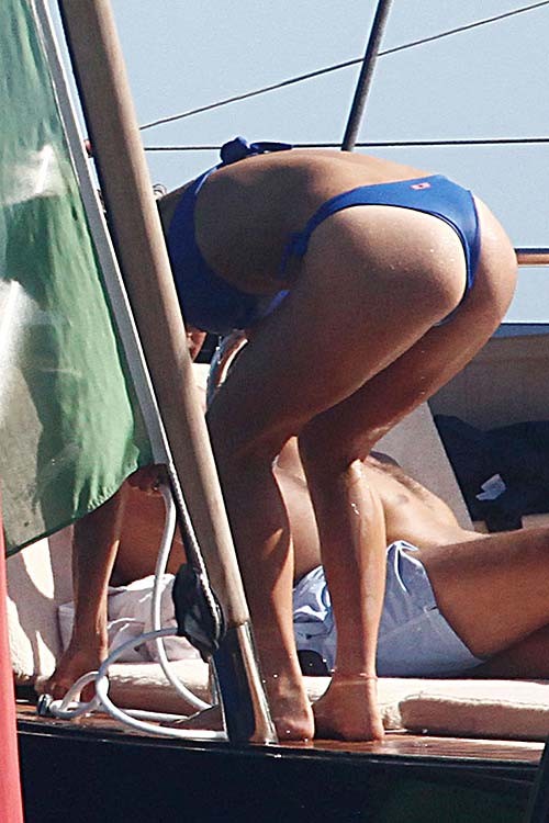 Bar Refaeli exposing sexy body and hot ass in blue bikini on yacht #75289847