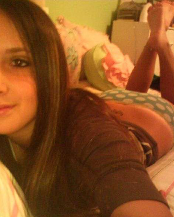 Colección de autofotos de chicas traviesas
 #77066408