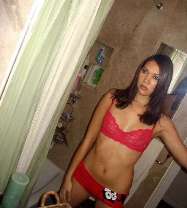 Fotos de novias orientales sexy
 #68397279