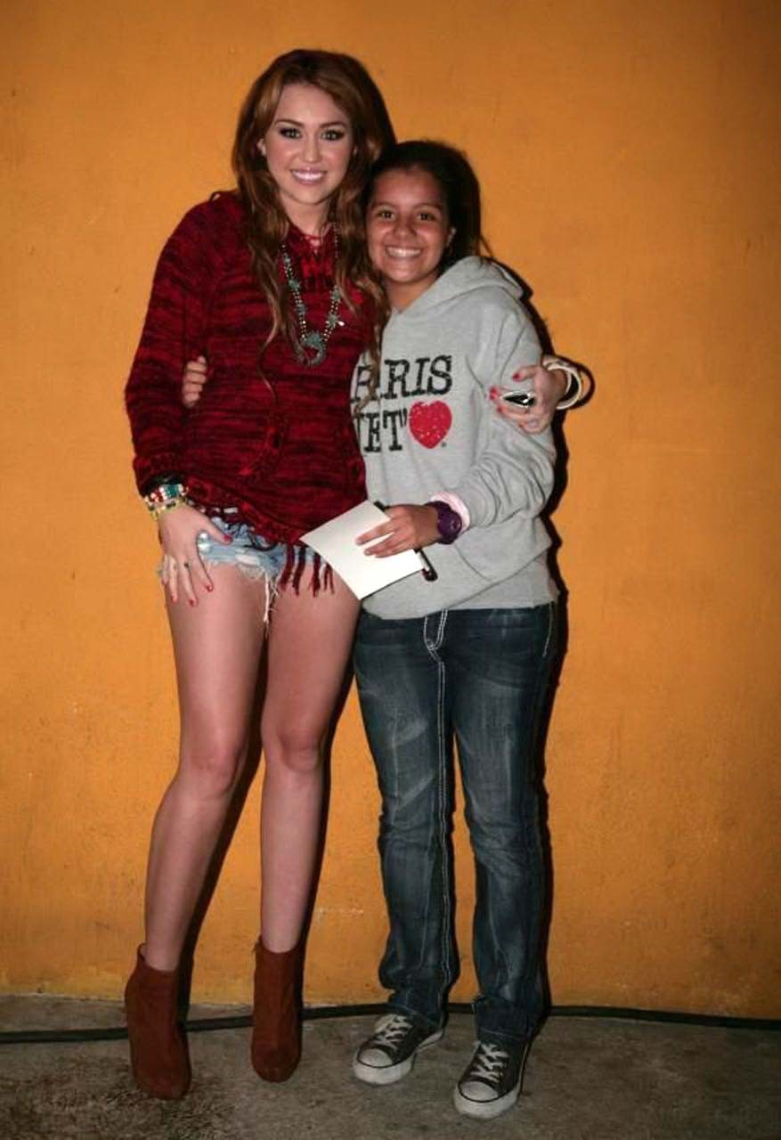 Miley Cyrus exposing sexy body and nice legs in short jeans shorts #75297826