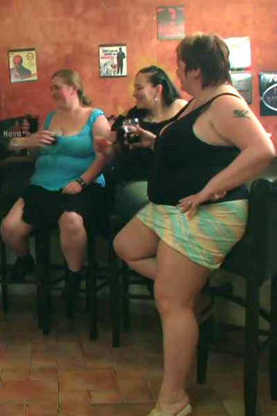 L'incroyable sexe de groupe bbw a trois dames et trois gars qui font tous le méchant.
 #71837471