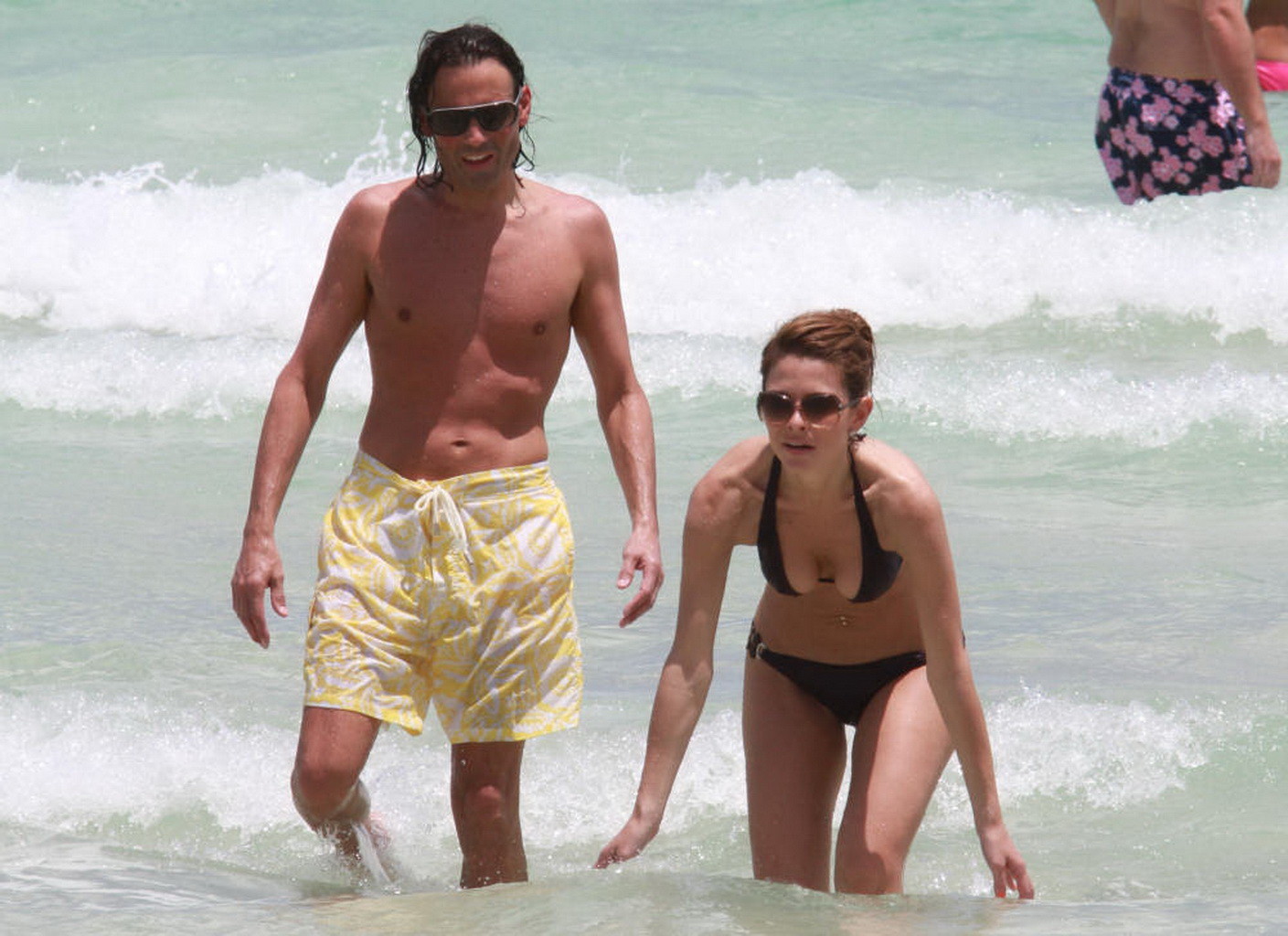 Maria menounos vollbusig tragen skimpy bikini auf miami beach
 #75305915
