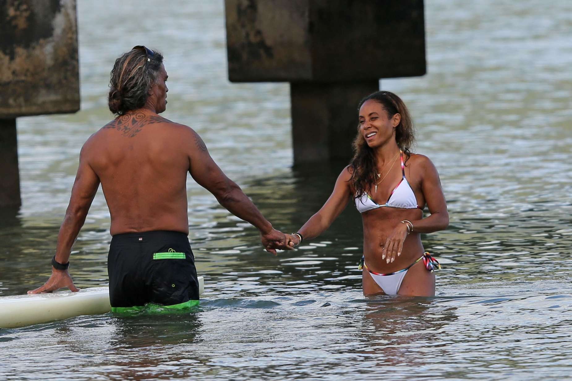 Jada Pinkett Smith in white bikini showing off her ass  abs in Hawaii #75227810