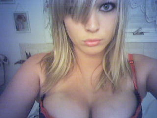 Wunderschöne Babes so besessen von sich selbst
 #68291014