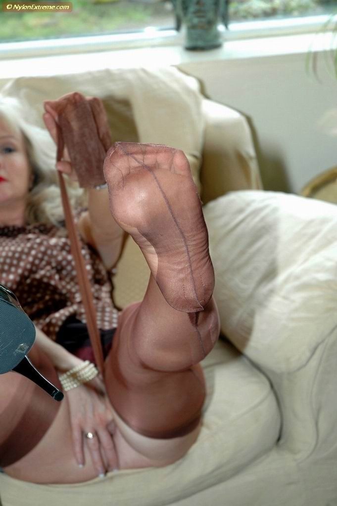 Leggy mature Sue playing with her stockings #76480486