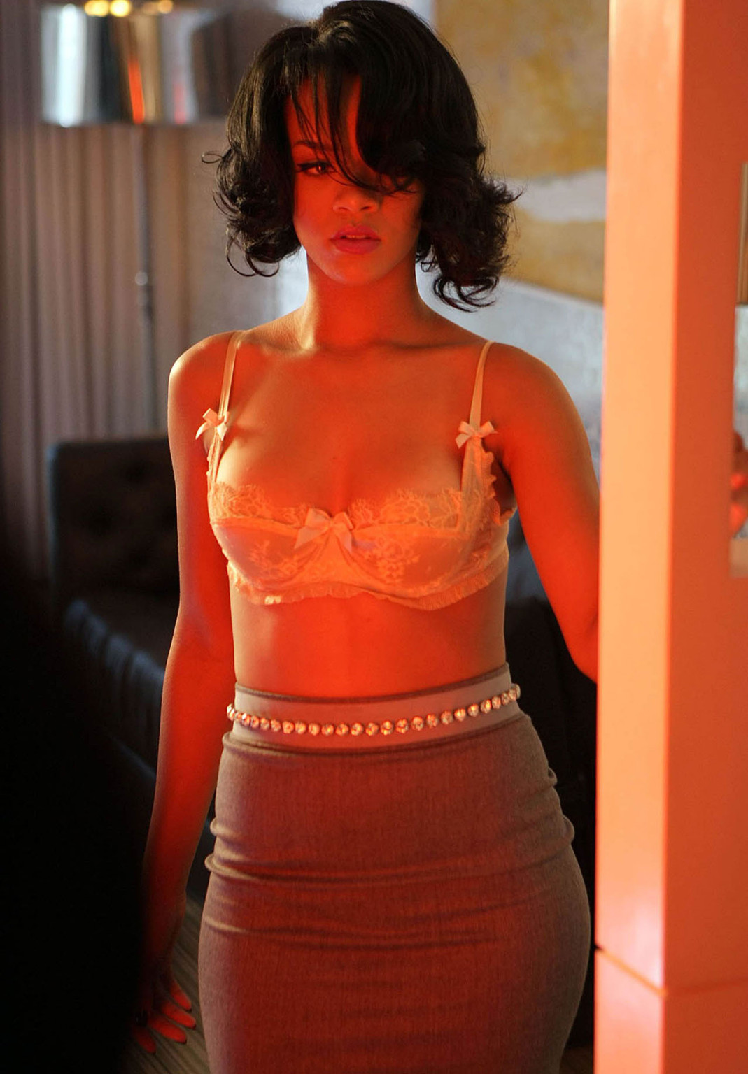 Rihanna Nippelslip Fotos und schöne und sexy Brüste im BH
 #75357637