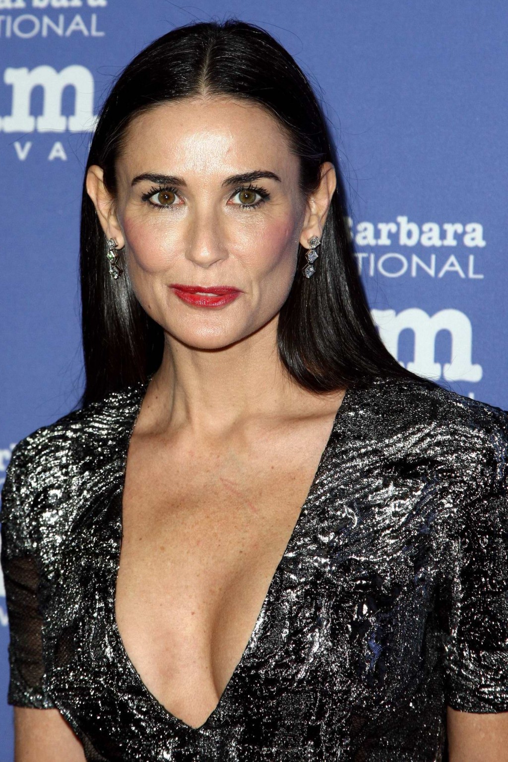 Demi Moore showing cleavage at the 9th Annual Kirk Douglas Award for Excellence  #75180750