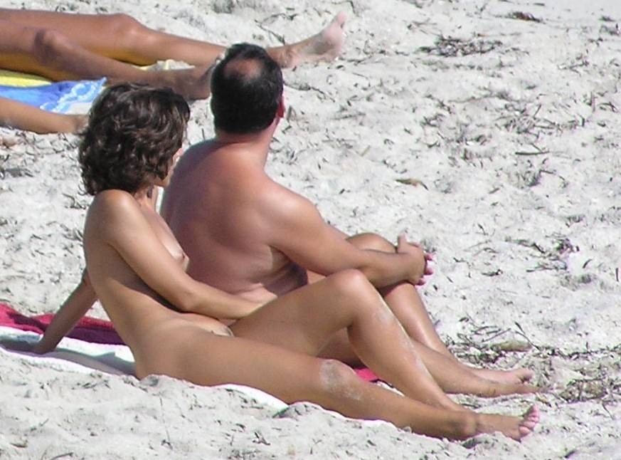 Unglaubliche FKK-Fotos
 #72310709