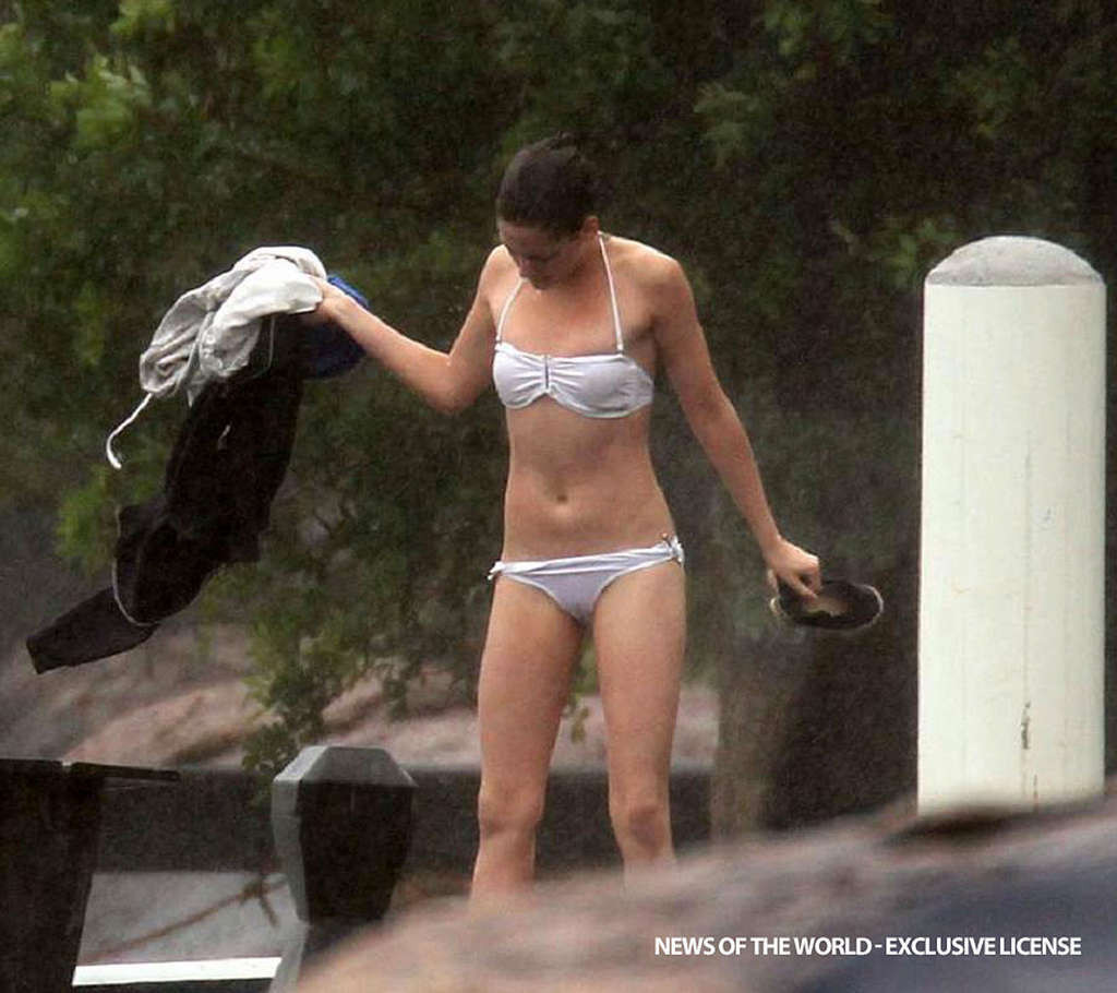 Kristen Stewart exposing fucking sexy body and nice tits in bra #75326422