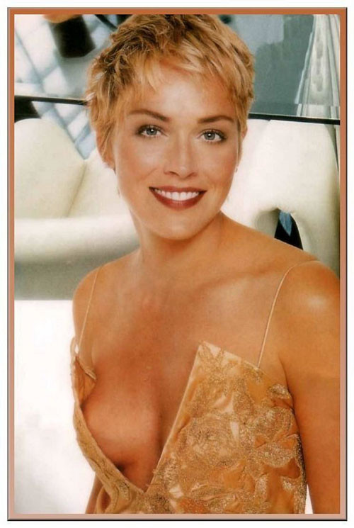 Sharon Stone showing bald pussy and tits to paparazzi on beach #75431506