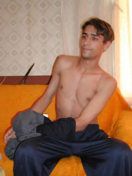 かわいい大学生のオナニー
 #77010189