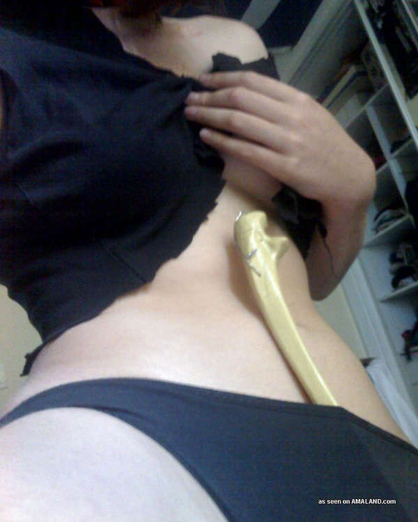 Photos of sleazy Gertrude playing with her cam #75712548