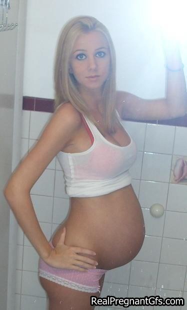 Amateur preggo Freundinnen
 #67184098