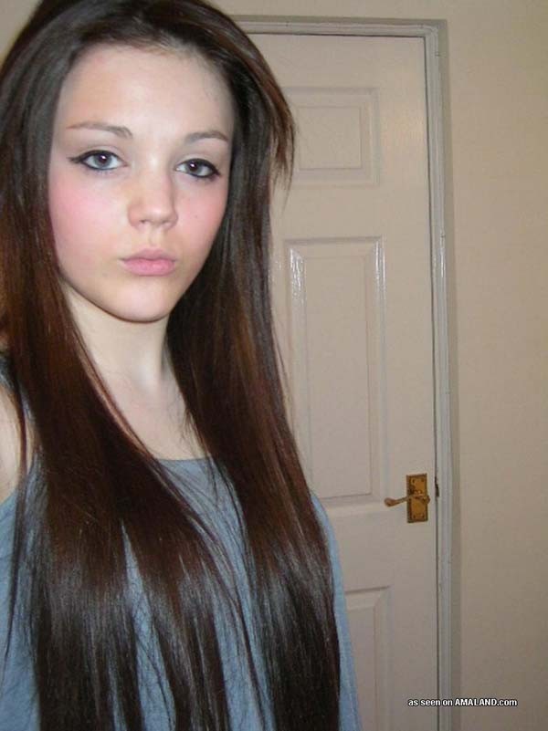 Chupando una erección
 #68107783