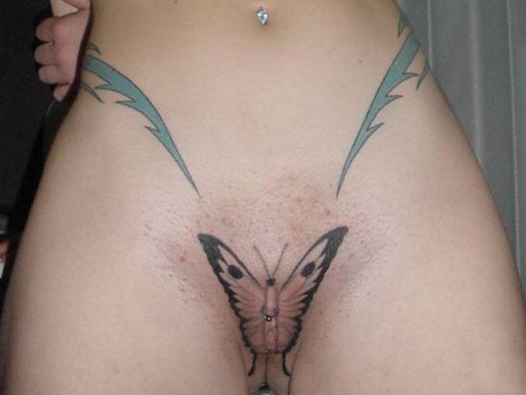 Extreme tattoo and piercing #73231147
