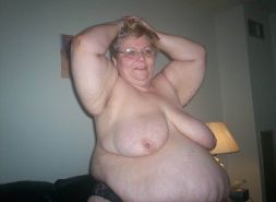 Fat Amatuer Fucking - fat busty amateur granny gets fucked at home Porno-Bilder ...
