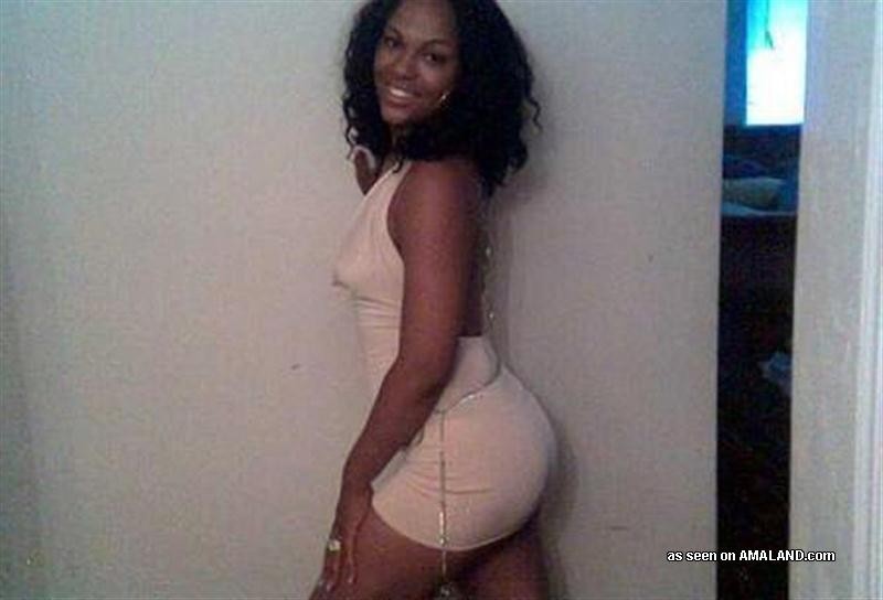 Compilation of amateur black girlfriends posing sexy on cam #73313723