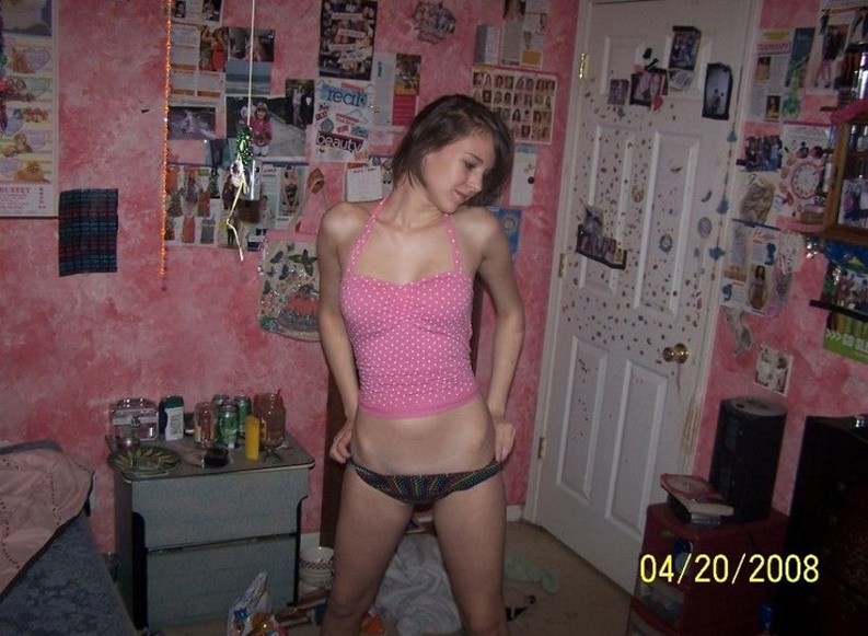 Gorgeous beautiful cutie teen posing on camera naked #71532144