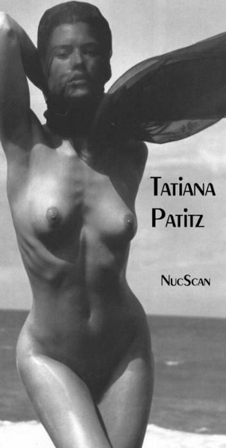 Tatiana patitz, mannequin nue sexy, montre ses seins.
 #75437527
