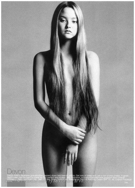 Asiatische Berühmtheit Devon Aoki völlig nackt
 #75427168