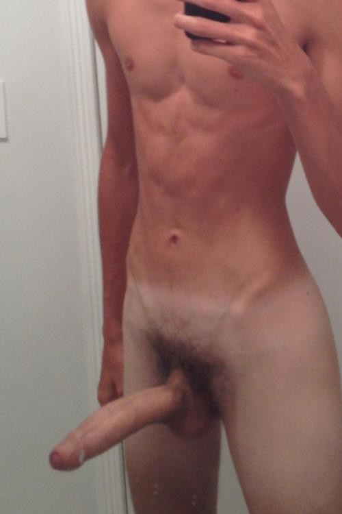 Real amateur guy with sexy large cock