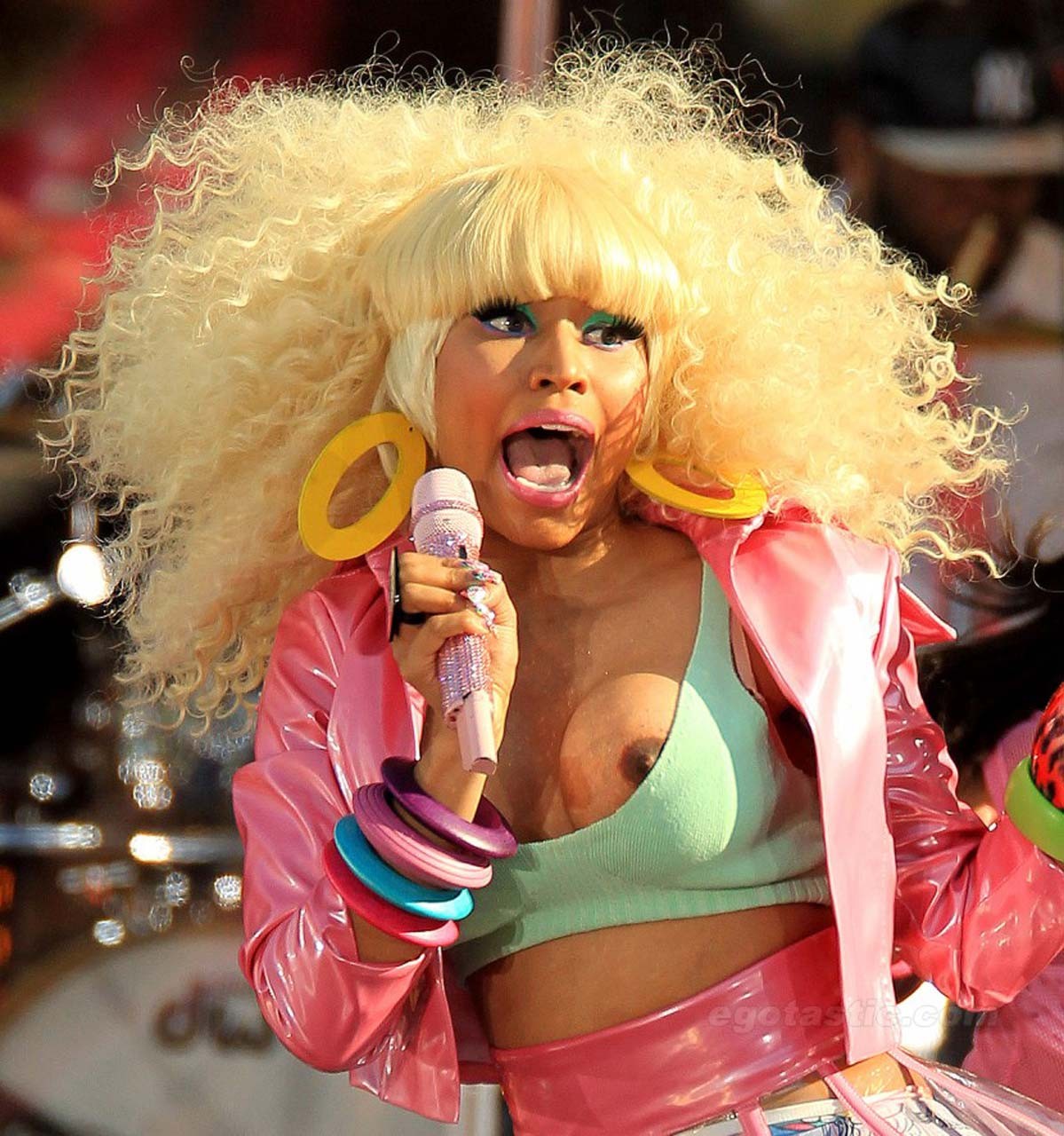 Nicki Minaj fucking sexy and hot upskirt and nipple slip paparazzi photos #75293248