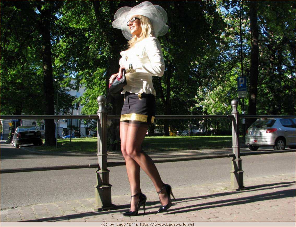 Leggy german stocking lady posing in public #73729168