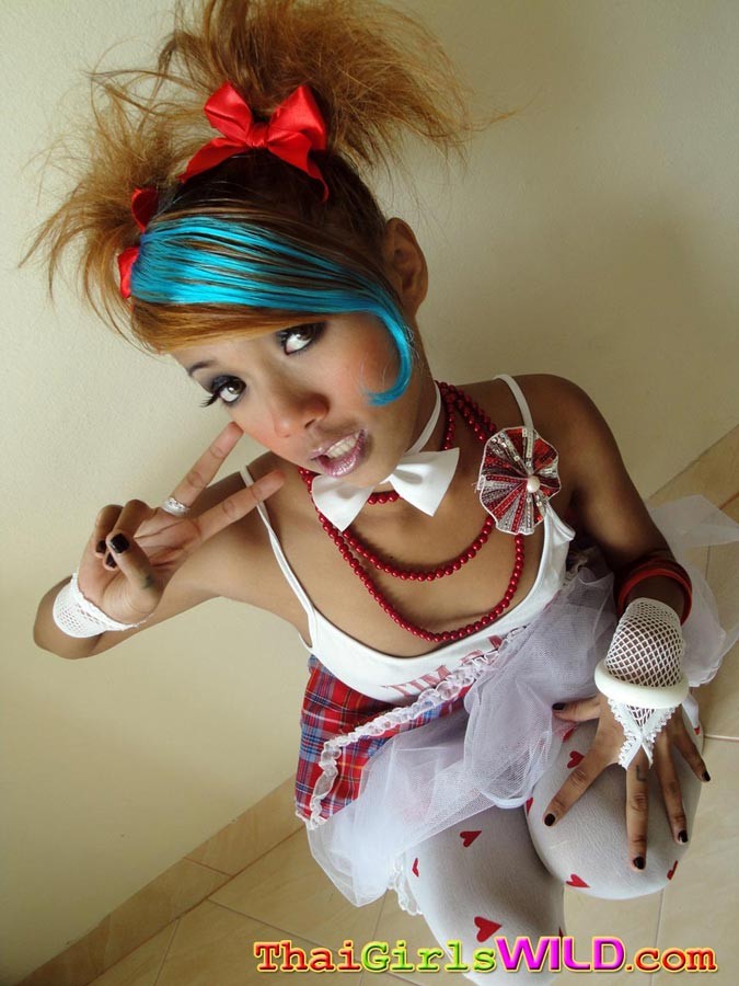 Amateur Thai emo cosplay girl fucked #69894118