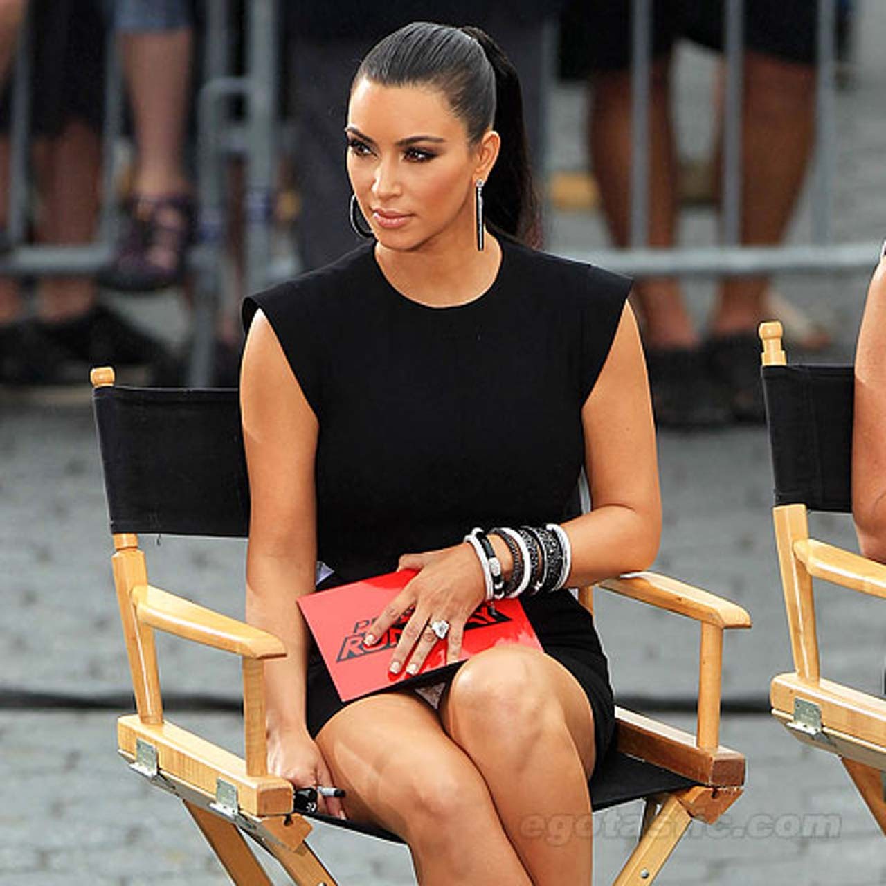 Kim Kardashian cazzo sexy e caldo paparazzi upskirt foto
 #75298488
