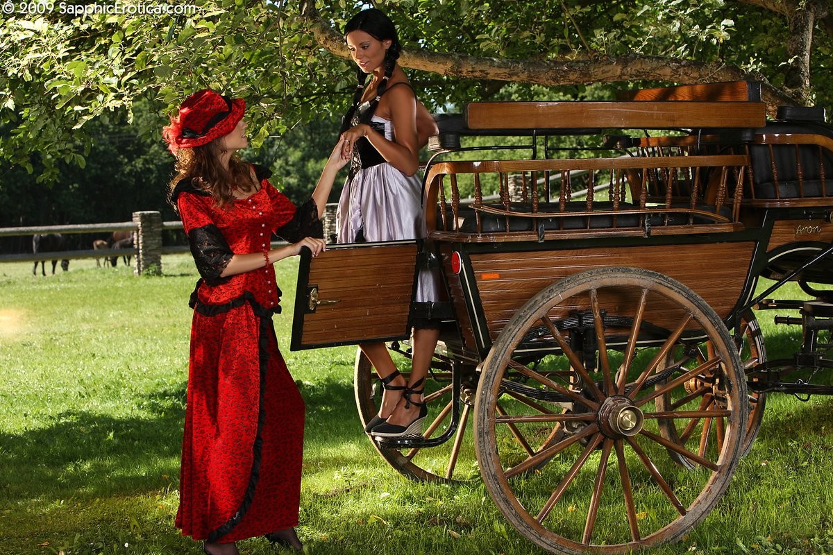 Victorian dressed hotties undress and have sex by carriage #78089980