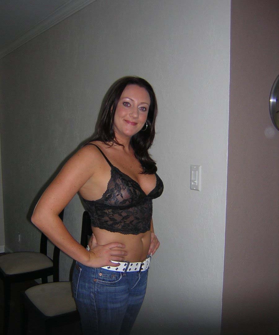 Southern belle in lingerie
 #77584292