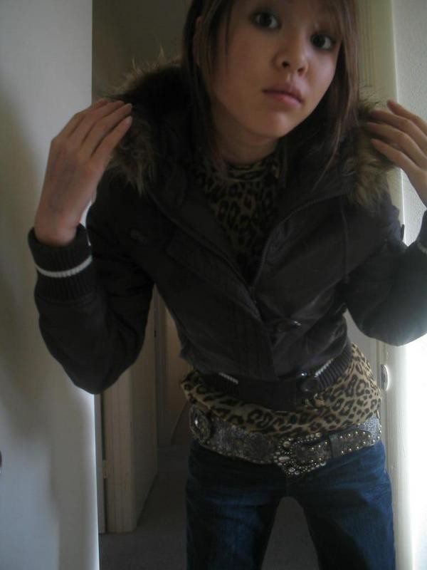 Sweetie posing and mugging real cute for her cam #69825518