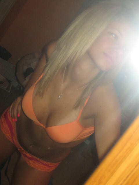 Chicas vanas camwhoring
 #68315139