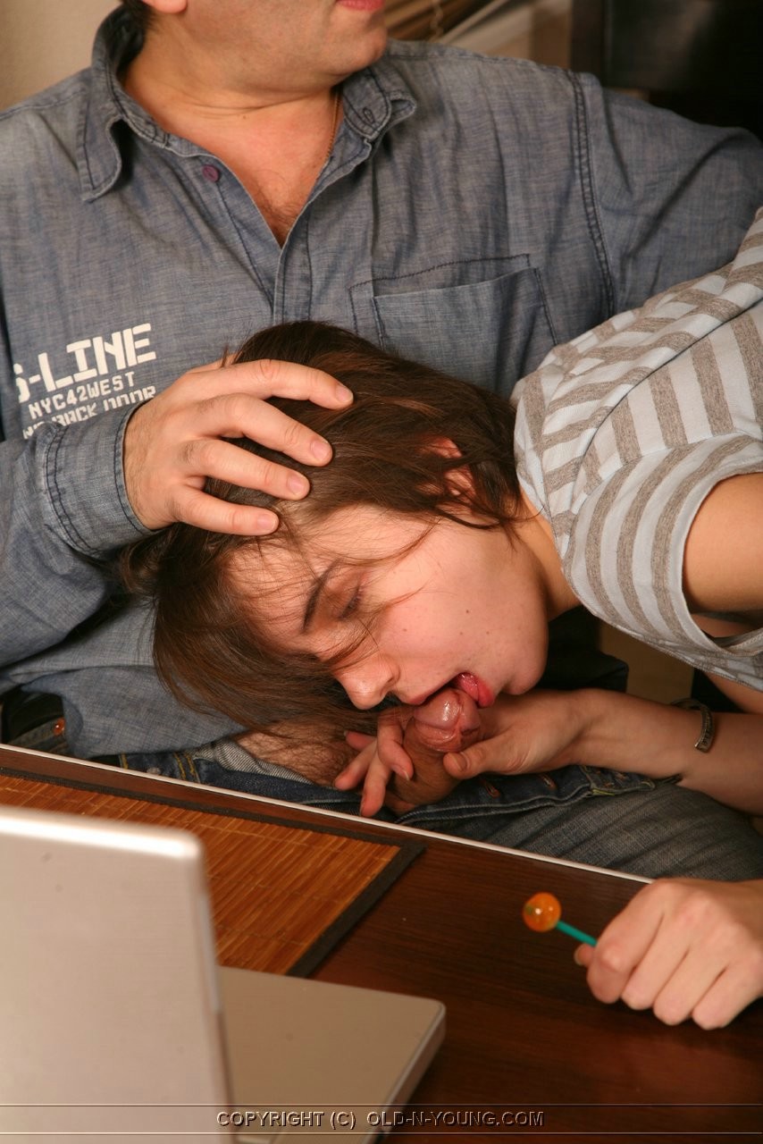 スウィートティーンのハードコアアクション
 #77480793