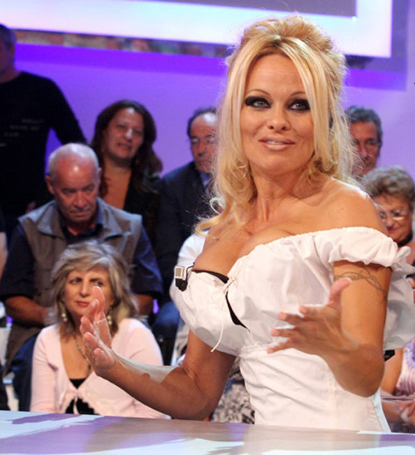 Stunning celebrity blonde Pamela Anderson exposed nude boobs #75412247