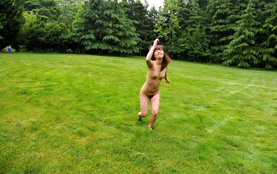 Youzc nudo giovane asiatico gode mostrando il suo corpo perfetto outsid
 #68113036