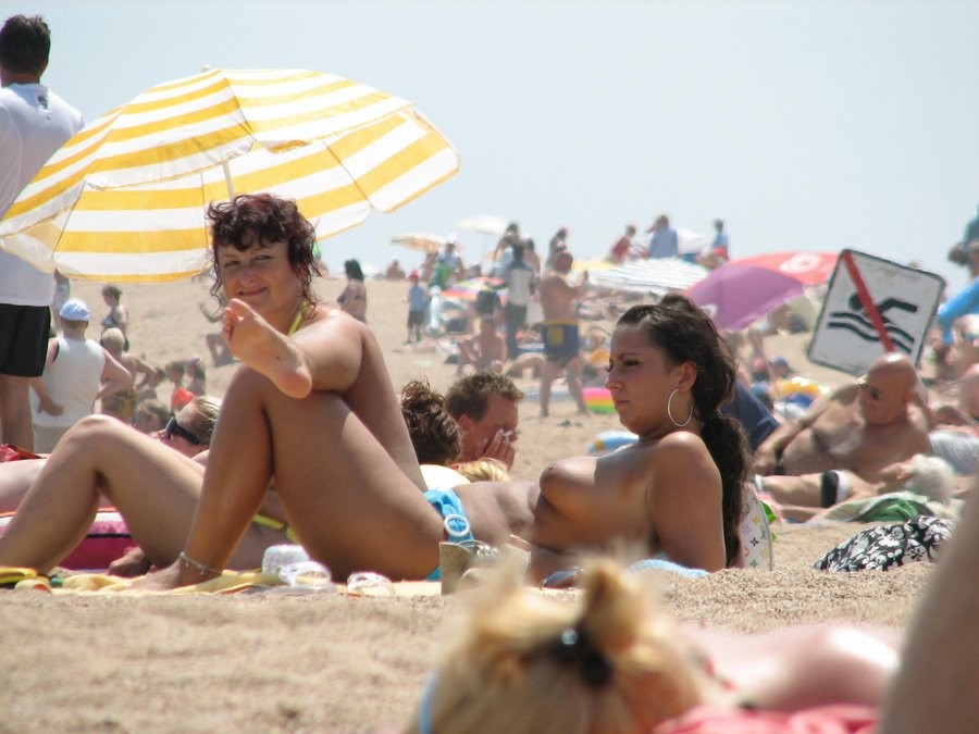 Look at this slim Russian nudist getting a tan #72257334