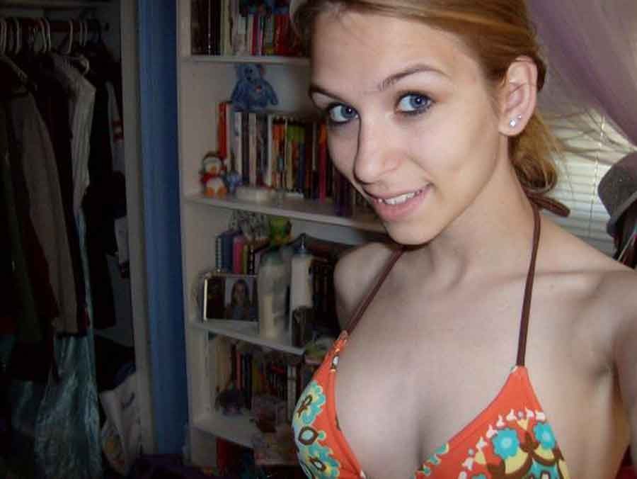 Amateur chick's selfpics
 #68169500