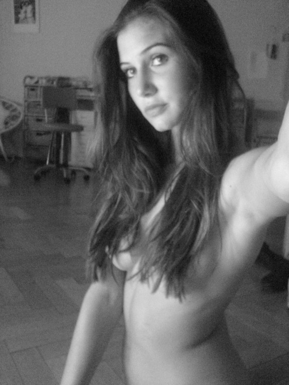 Gorgeous amateur girls posing on camera naked #77085140